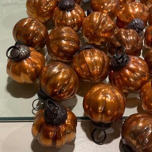 Bag of 35 mercury glass pumpkins! 1.5”x2”.  Wonderful, fun and many uses.  Mint.